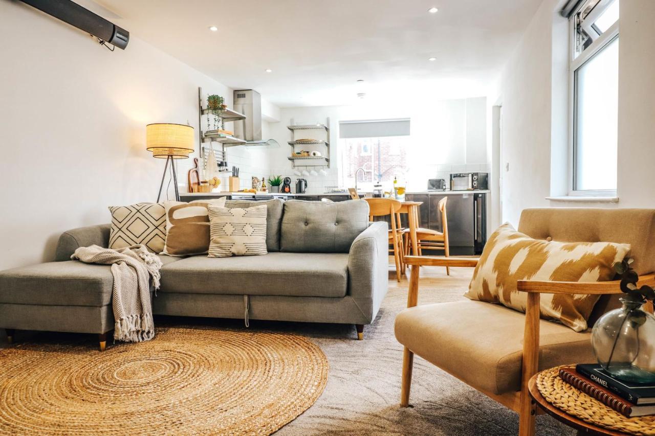 Principality View One, By Solace Apartment Cardiff